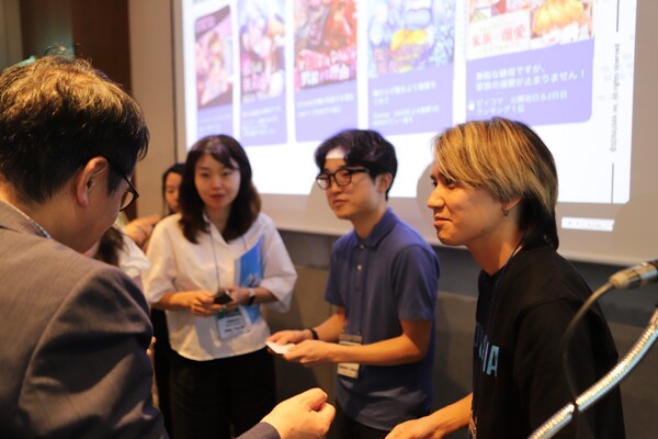 발표 이후 이어진 교류와 상담.